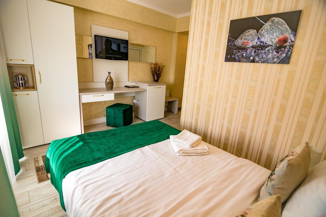 Hotel Floare De Iris à Vama Veche Extérieur photo